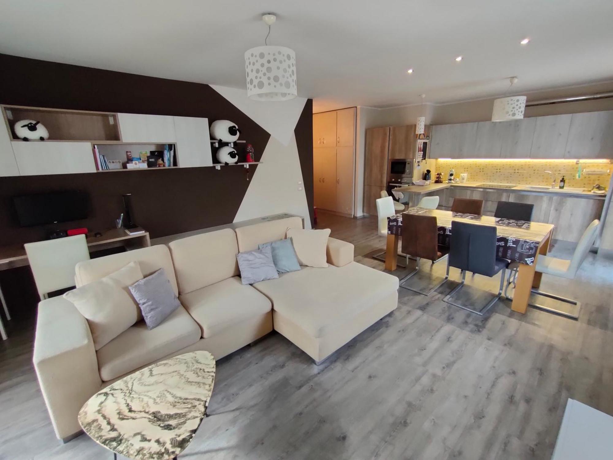 Appartamento Chentre En Ville - A 2 Passi Dal Centro - Parcheggio Gratuito - Cir-Vda-Aosta-0073 Buitenkant foto